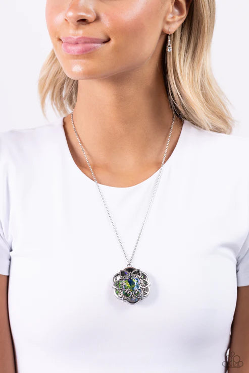 Flowering Fantasy - Green