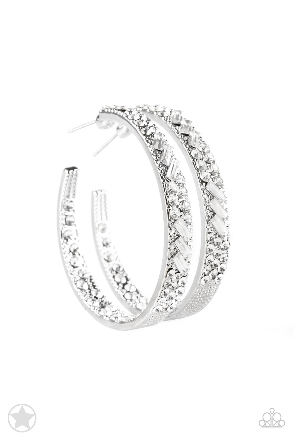 GLITZY By Association -white