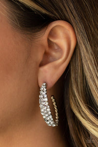 A GLITZY Conscience - White -