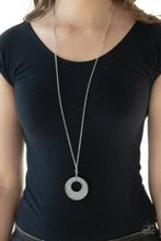 Load image into Gallery viewer, Glitzy Glow - silver
