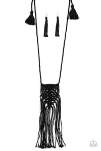 Macrame Mantra- black