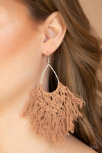 Load image into Gallery viewer, Oh Macrame, Oh My- Brown
