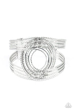 Load image into Gallery viewer, RUSTIC COILS • SILVER
