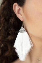 Load image into Gallery viewer, TASSEL TEMPO • WHITE
