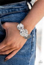 Load image into Gallery viewer, Urban Aftershock - Silver
